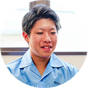 井上